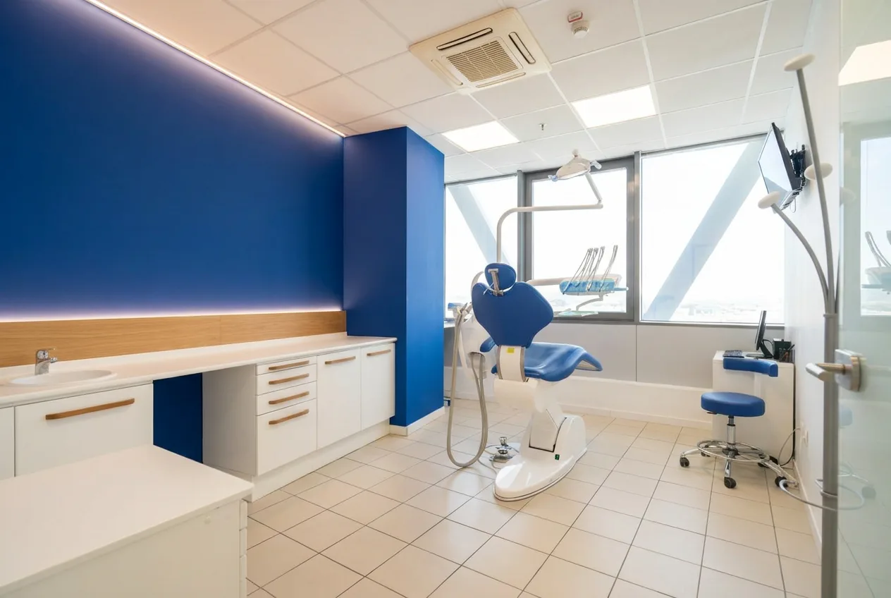 Sbiancamento dei denti a Empoli — studio Adamanti di Empoli