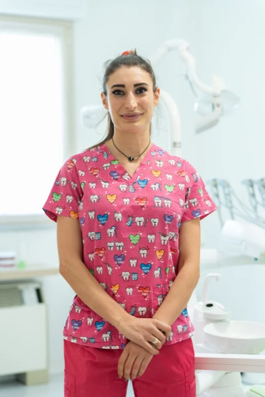 Dott.ssa Linda Da Mommio — Odontoiatra, Studi Dentistici Adamanti Lucca