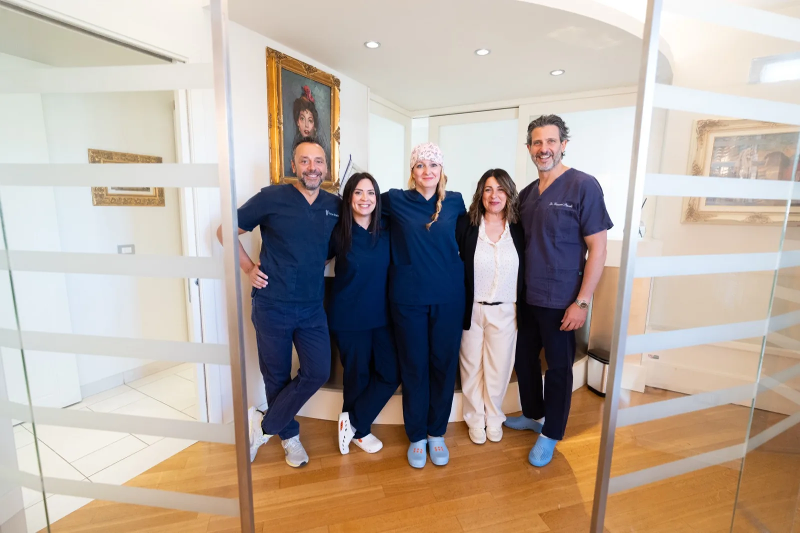Il team al lavoro — Studio Dentistico Dott. Luca La Scala Montecatini Terme